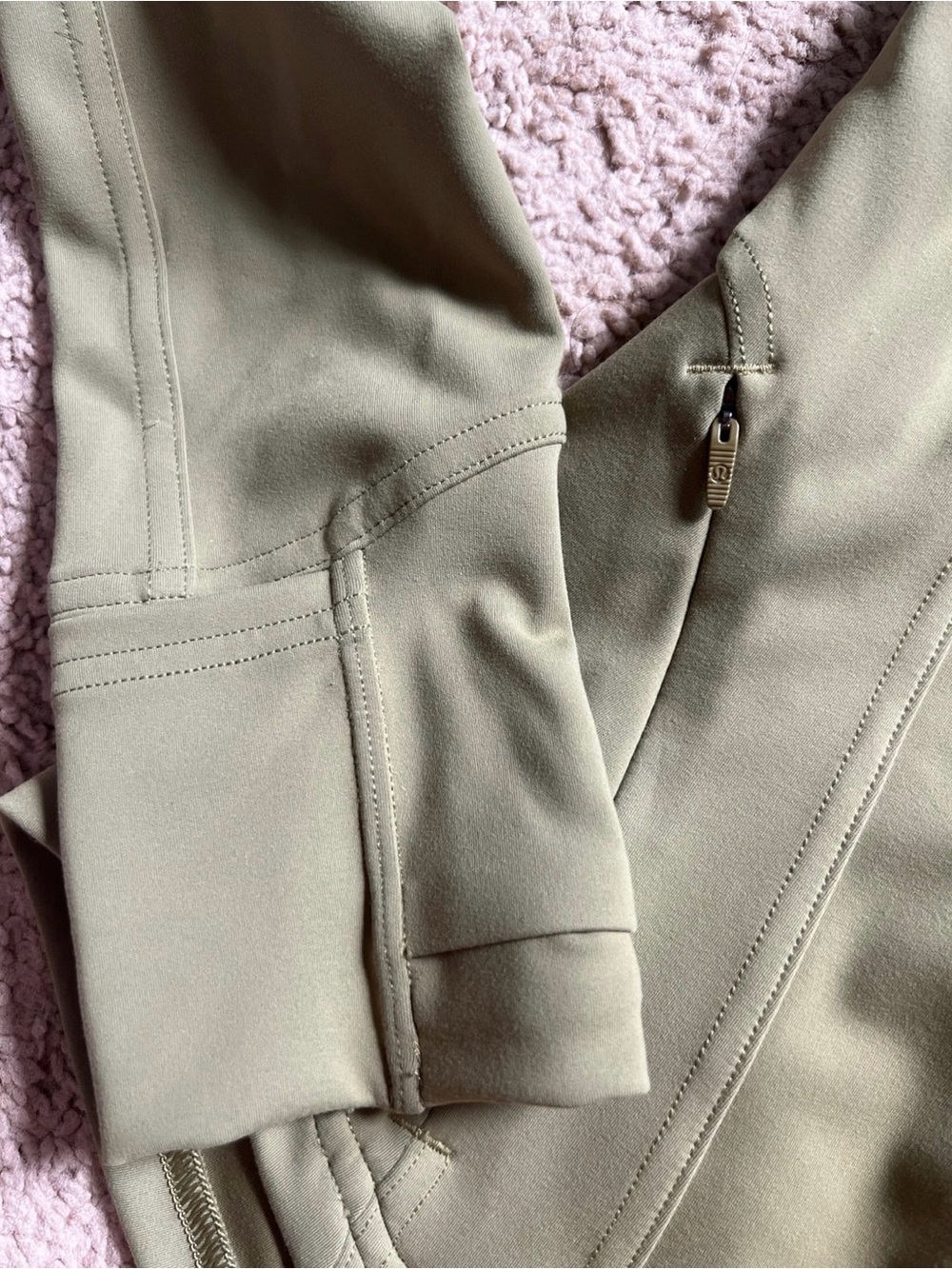 Lululemon InStill Jacket - Picture 8 of 11